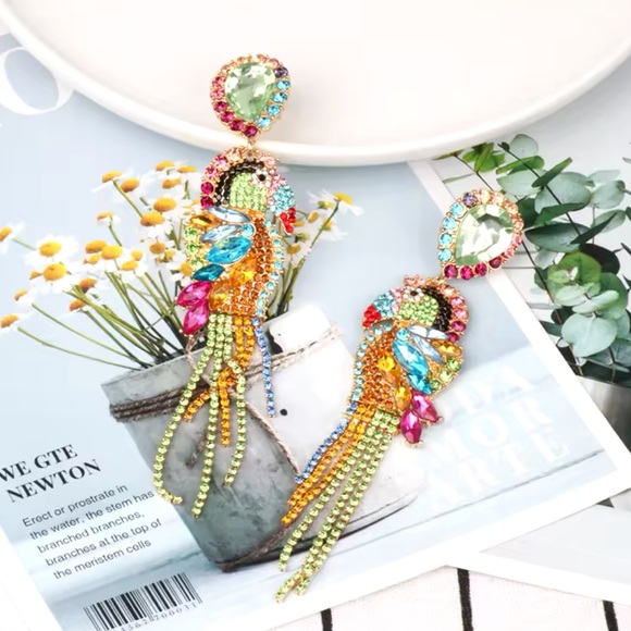 Naomi - Luxury Statement Multicolor Natural Crystals Dangle Earrings.2025 Trendy - Picture 12 of 12